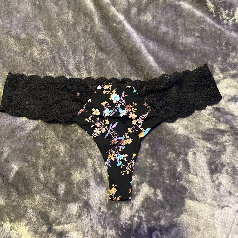Victoria’s Secret Black Lace and Floral Print Thong